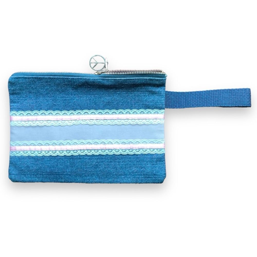 Pink Lace on Denim Wristlet Makeup Bag Accessories Tote Zippered Pouch NEW